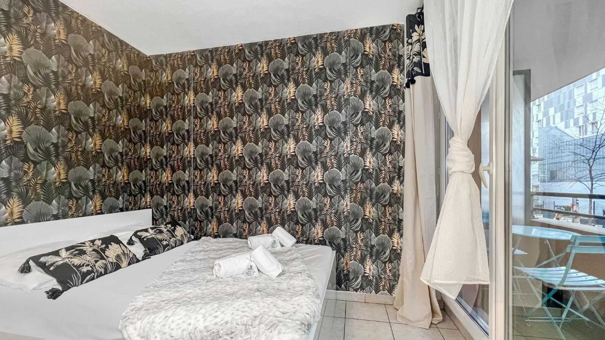 Homey Wild - Proche Gare Et Tram - Proche Centre - Balcon Prive - Parking Prive - Wifi Gratuit Annemasse Extérieur photo